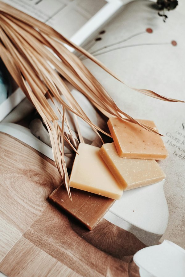 Le savon doux : l'allié indispensable des peaux sensibles et exigeantes